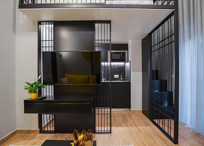 Lit Apartments